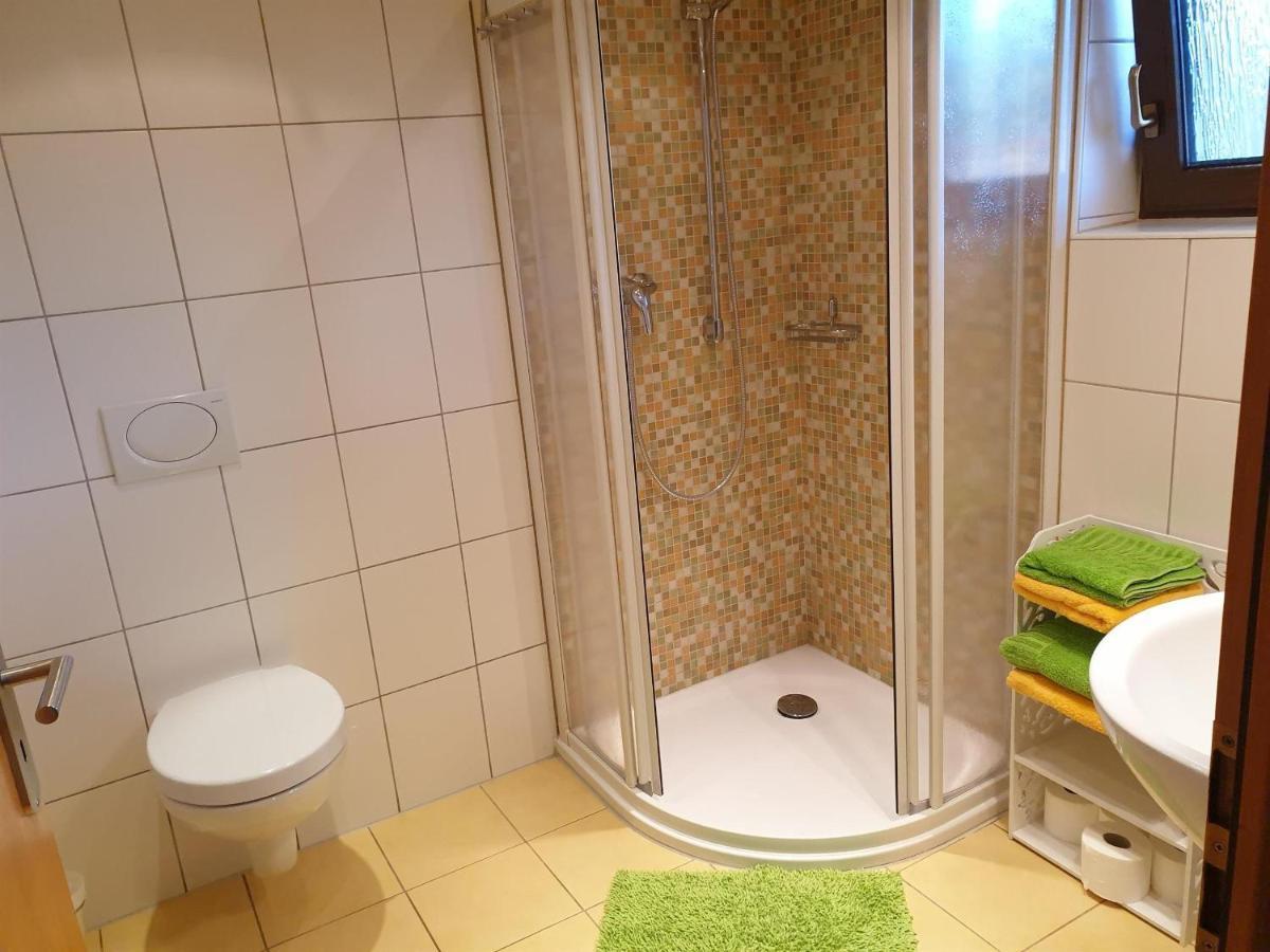 Ferienwohnung Huegelhaus Plütscheid Eksteriør bilde